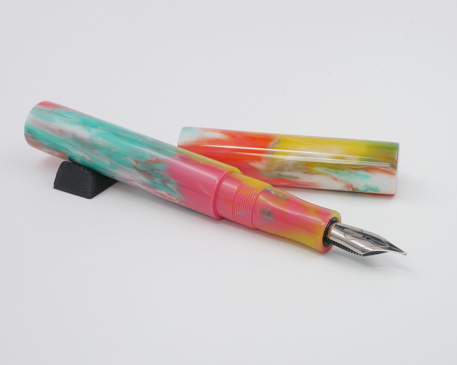 Eastman - Medium - Enigma resin -Jowo #6 nib