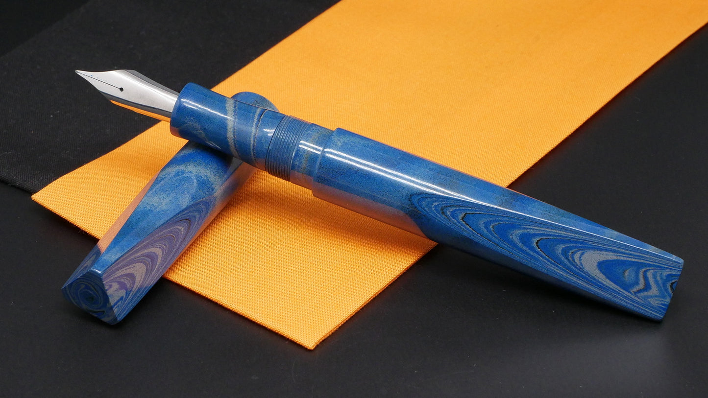 Prospector - Large – Nikko blue gray ripple ebonite- #8 nib
