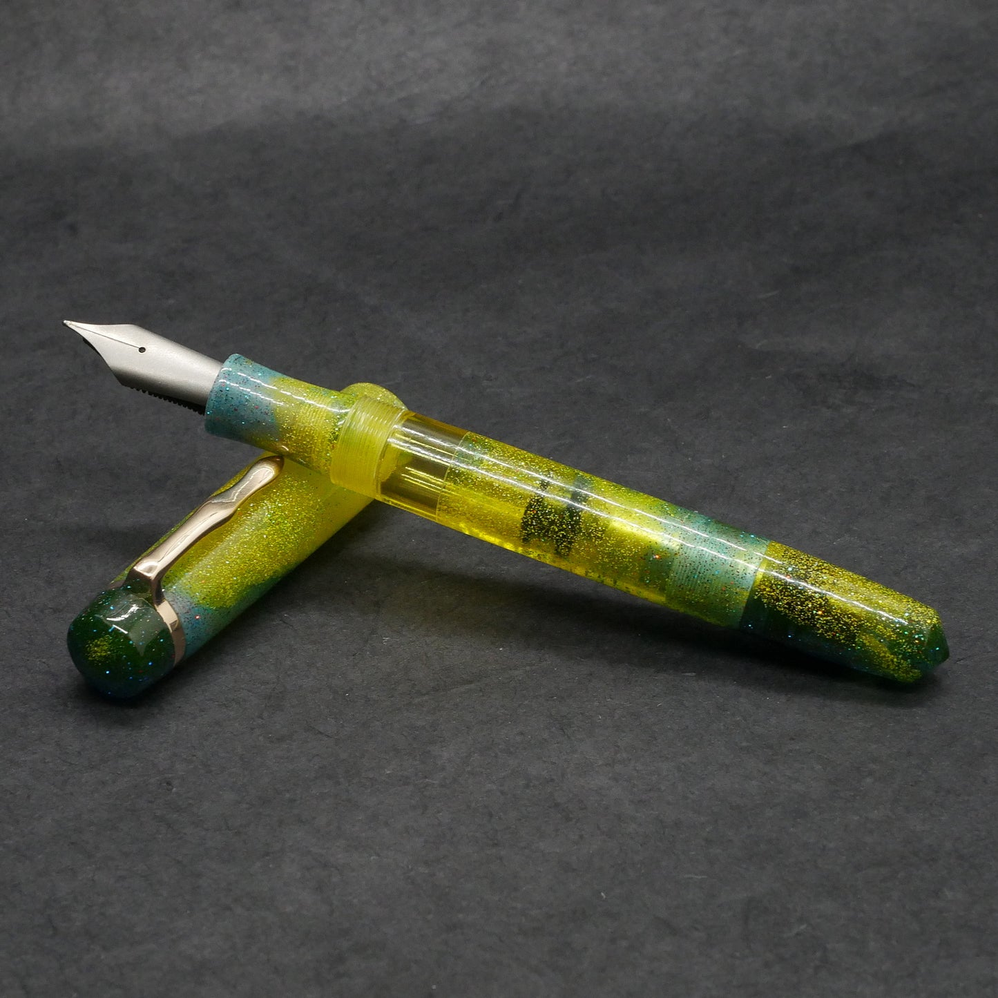 Knickerbocker - Medium - D Squared Arts Acid Bath resin, yellow acrylic window - cast clip - piston - Bock #8 nib