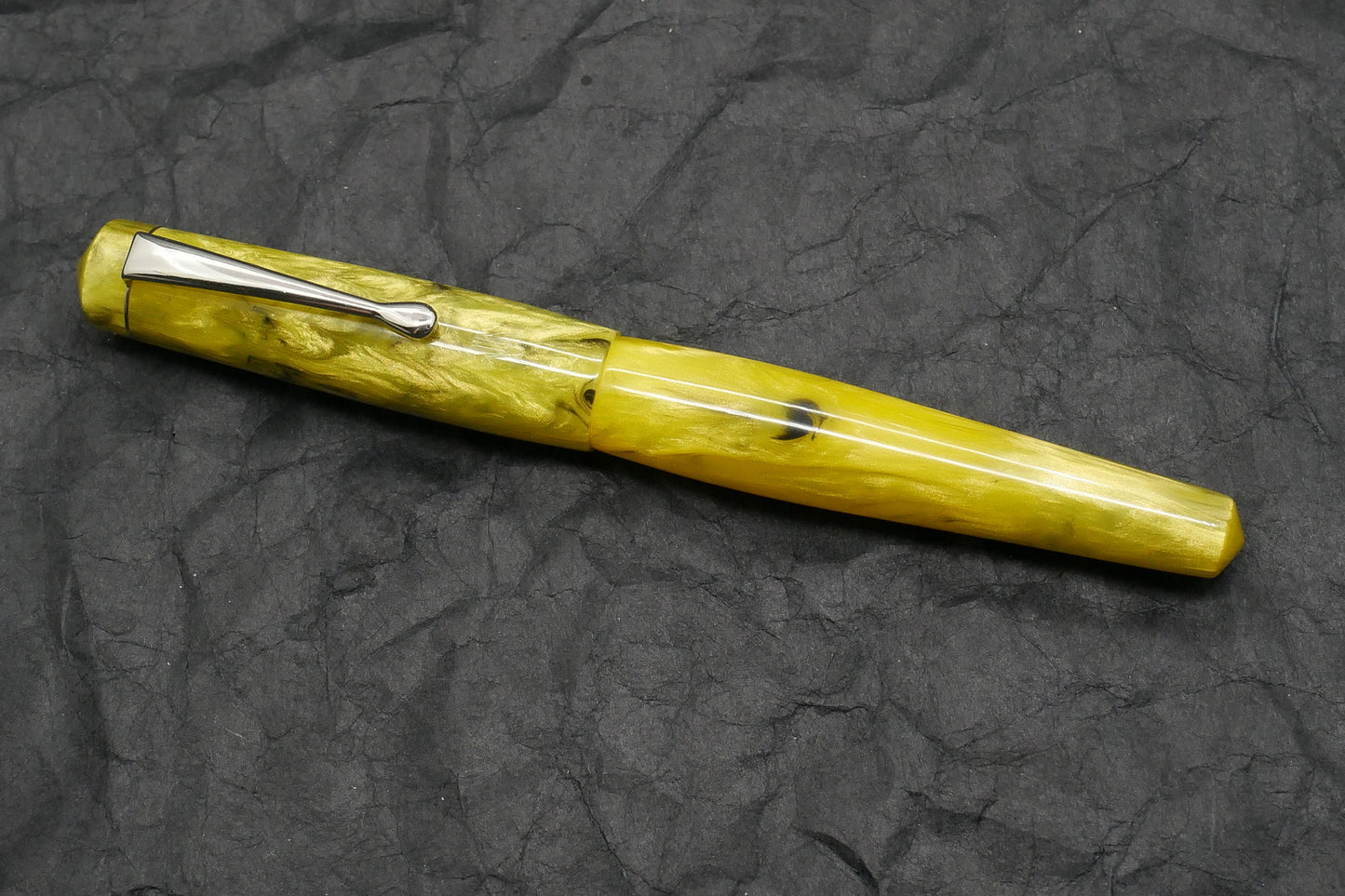 Elizabethan - Small– Corrl Creatons Burnt Yellow - clip - #6 nib