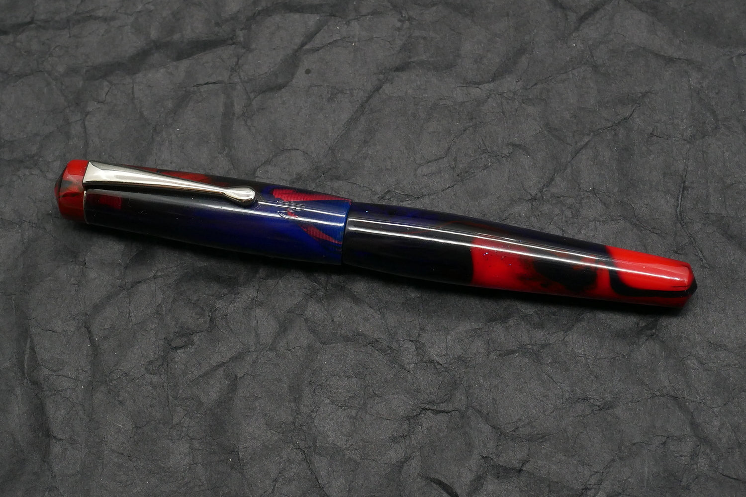 Elizabethan - Small–  D Squared Arkansas Berries- clip -  #6 nib