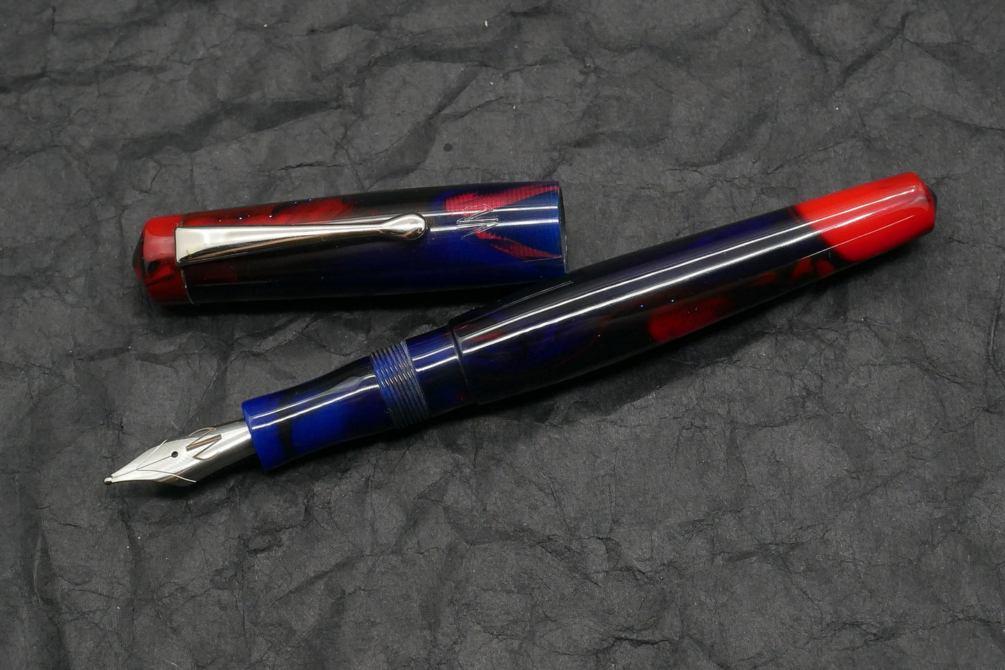 Elizabethan - Small– D Squared Arkansas Berries- clip - #6 nib