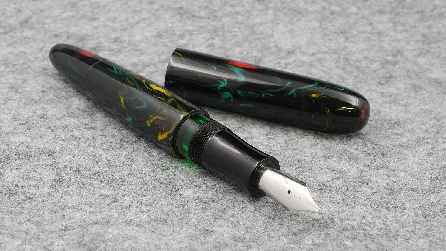 Majestic - Large - Corrl Guinea Bissau yellow v2- piston - Bock 380 #8 nib