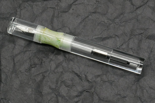 Hale - Oversize – Eel & Anchor Vintage green resin & clear acrylics - Jowo #6 nib