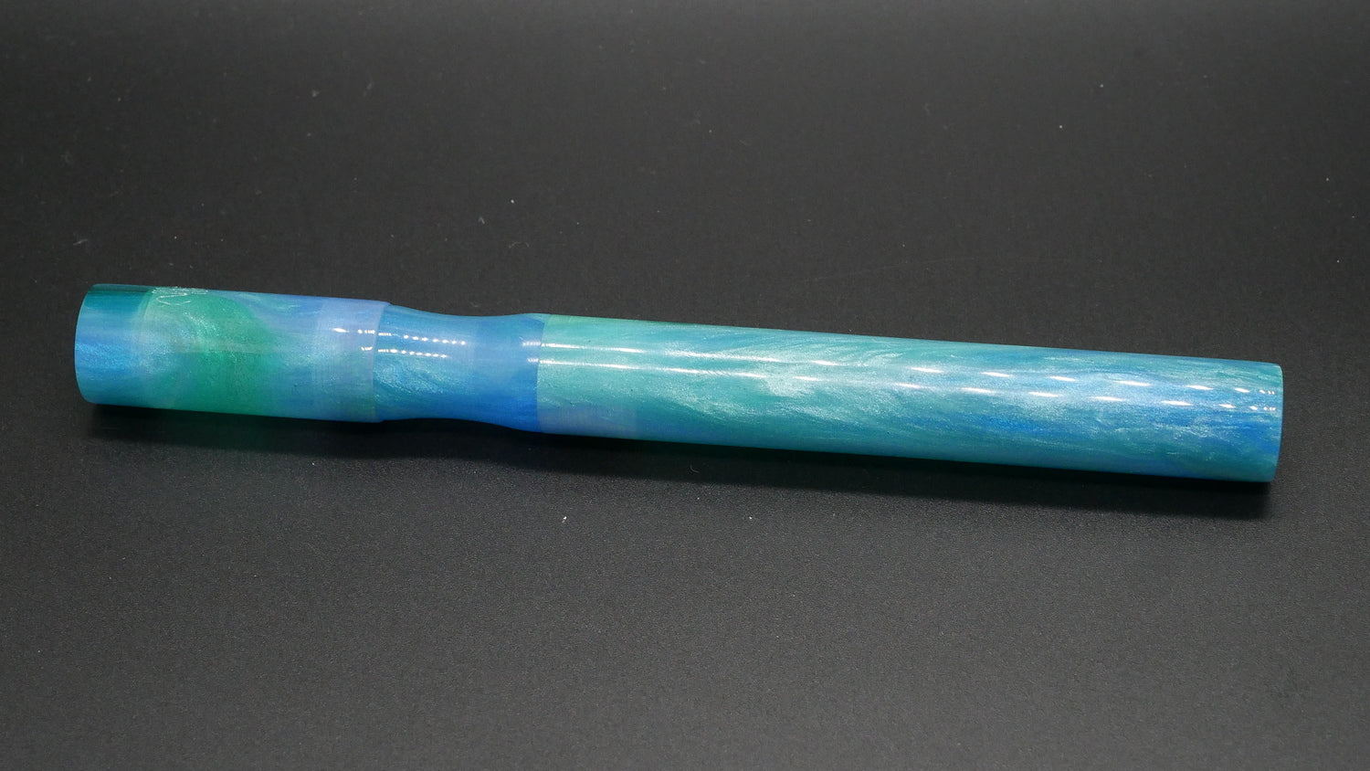 Hale - Small - D Squared Deep Bermuda resin - Jowo #6 nib