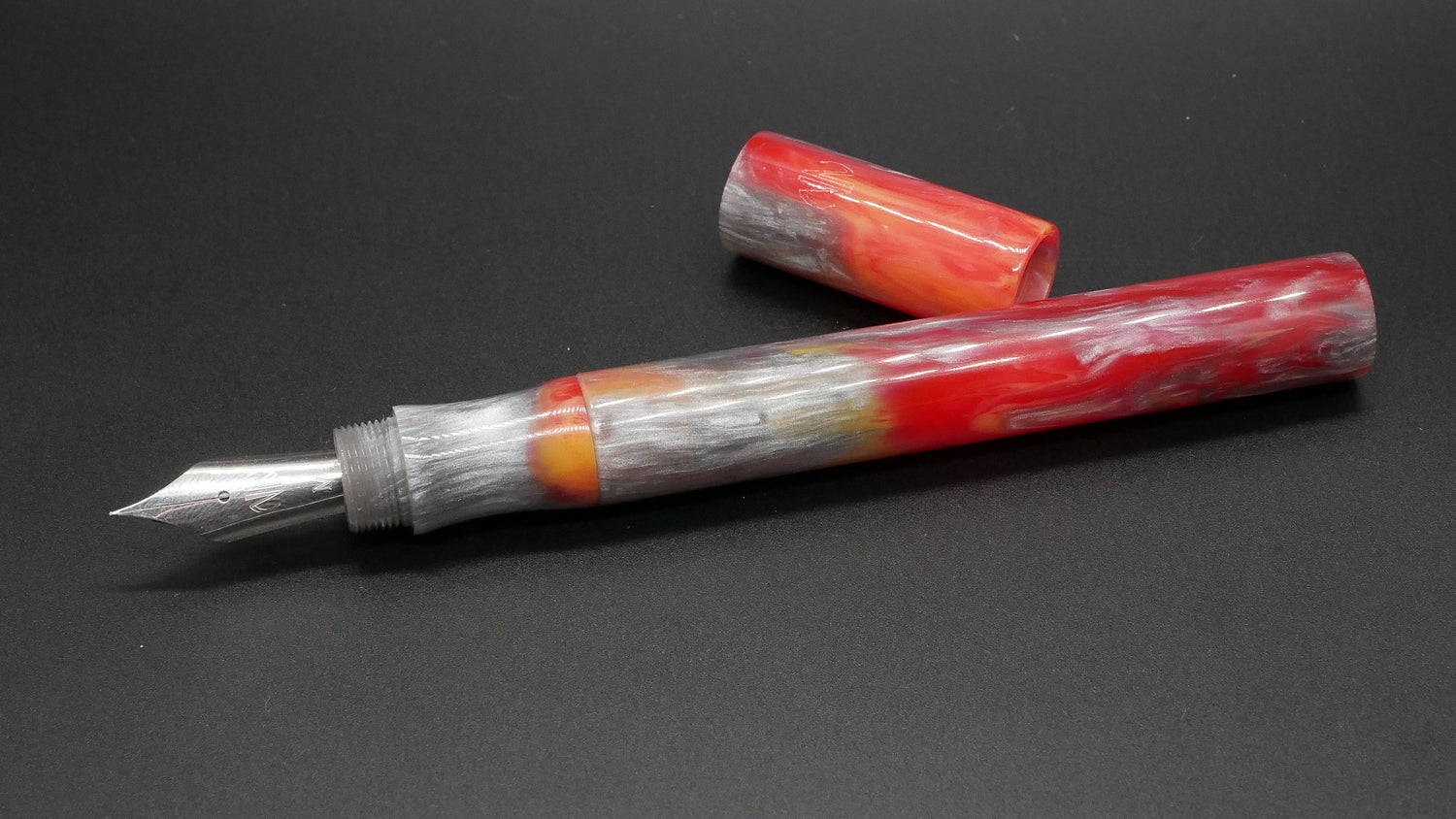 Hale - Small -  D Squared Urban Adventure resin -Bock #6 nib