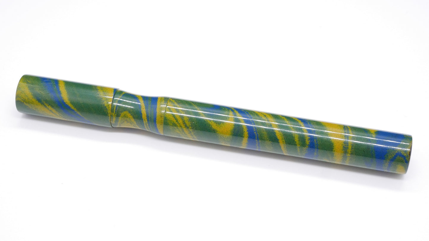 Hale - Small - Nikko Birdy ebonite - Bock #6 nib