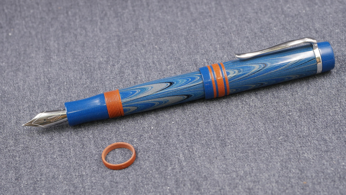 Knickerbocker - Medium - Nikko Blue Gray ripple and orange ebonite - #6 nib