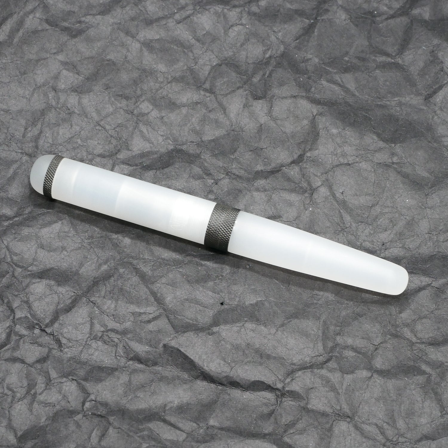 Majestic - Medium - Ghost white acrylic and black knurled rings - #6 nib