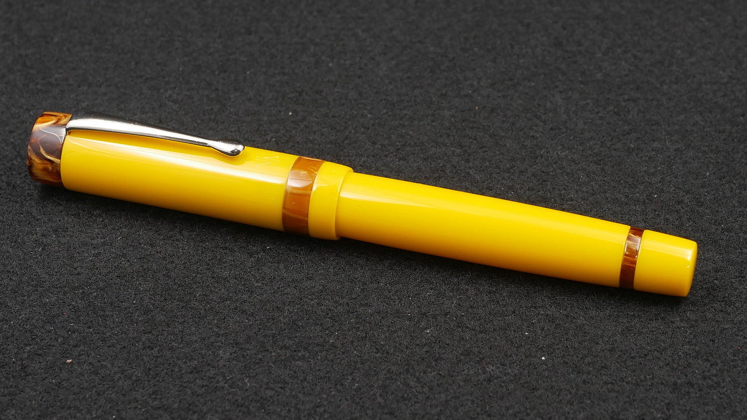 Orville - Medium - Corrl Creations Yellow & Tortoise resin - clip - Jowo #6 nib