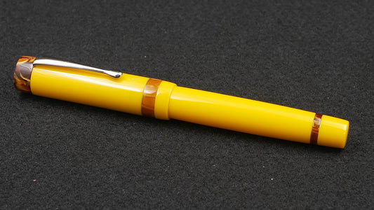 Orville - Medium - Corrl Creations Yellow & Tortoise resin - clip - Jowo #6 nib