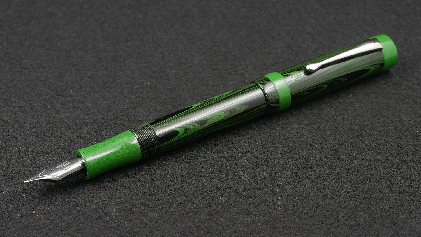 Orville - Medium - Nikko ripple and solid Light Green ebonite - clip - Jowo #6 nib