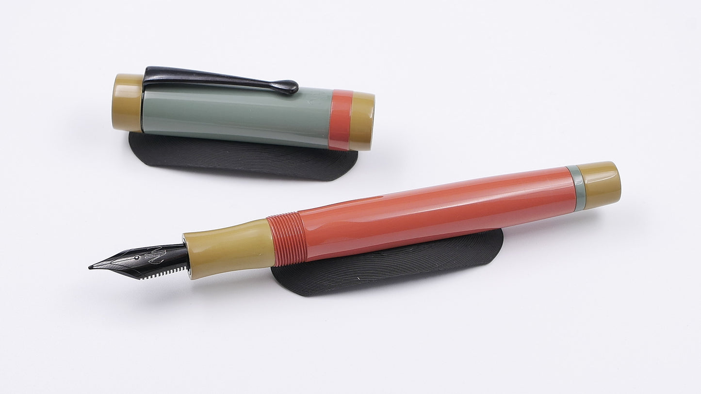 Orville - Small - SEM Reed Green, Yellow, and Orange ebonites, clip, Jowo #6 nib