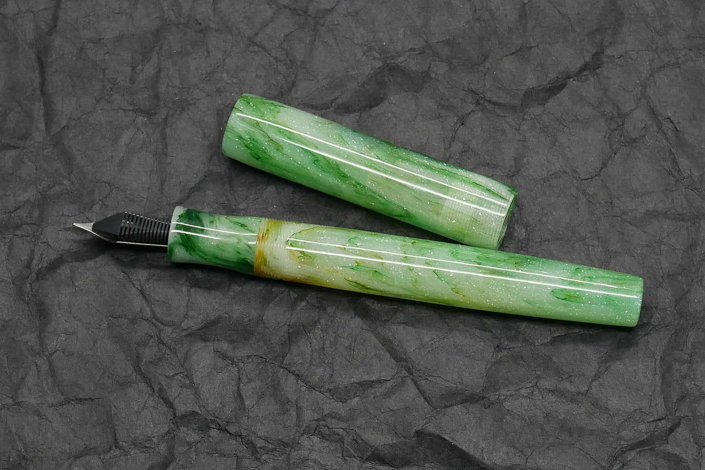 Orville - Medium – Eel & Anchor Vintage Green resin - 2 - #6 nib