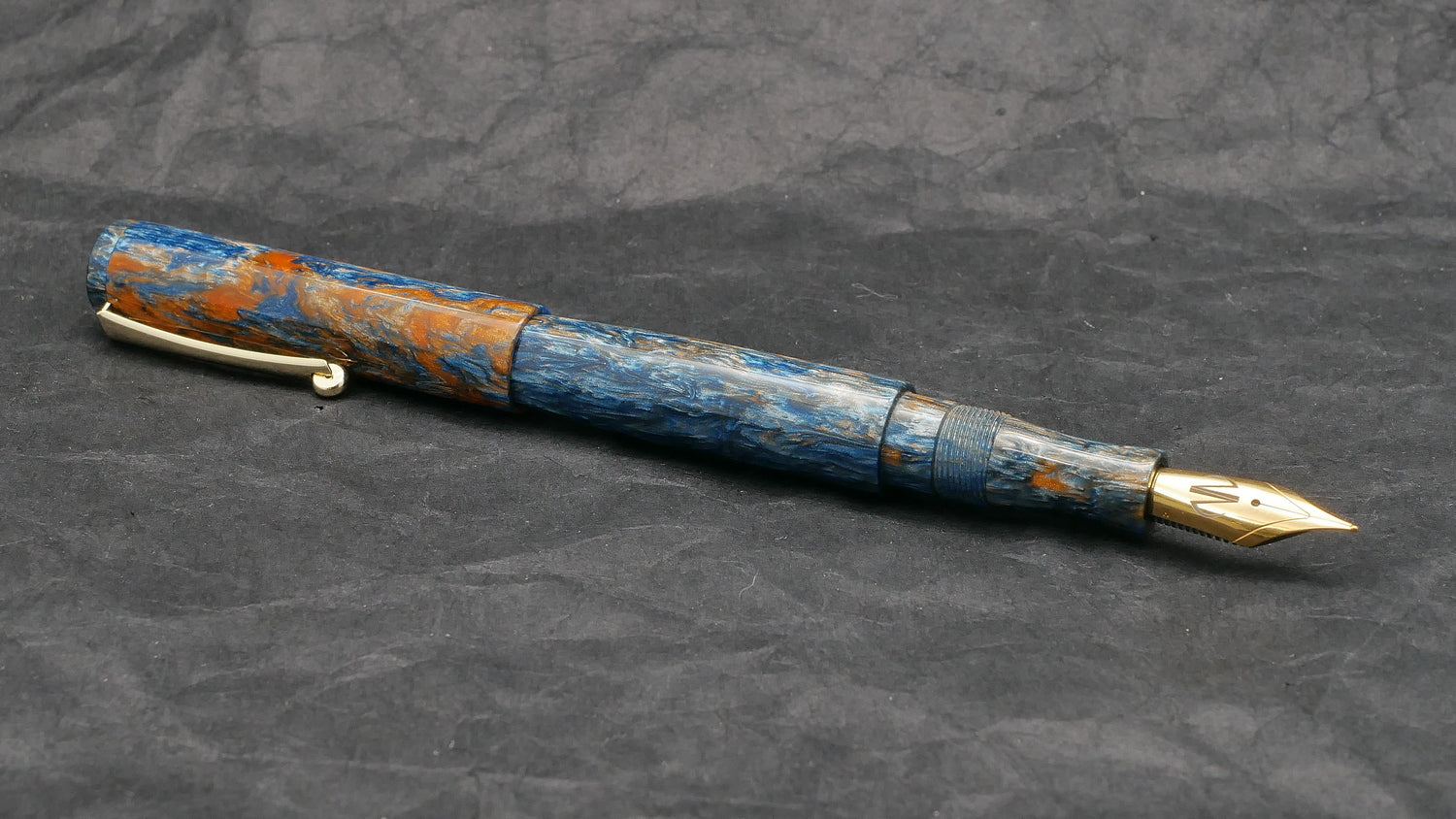 Preston fountain pen - slim  - McKenzie blue/orange resin - clip - Jowo #6 nib