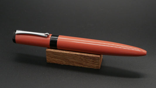 Preston fountain pen - slim - Long - Solid orange and black ebonite - clip - Jowo #6 nib