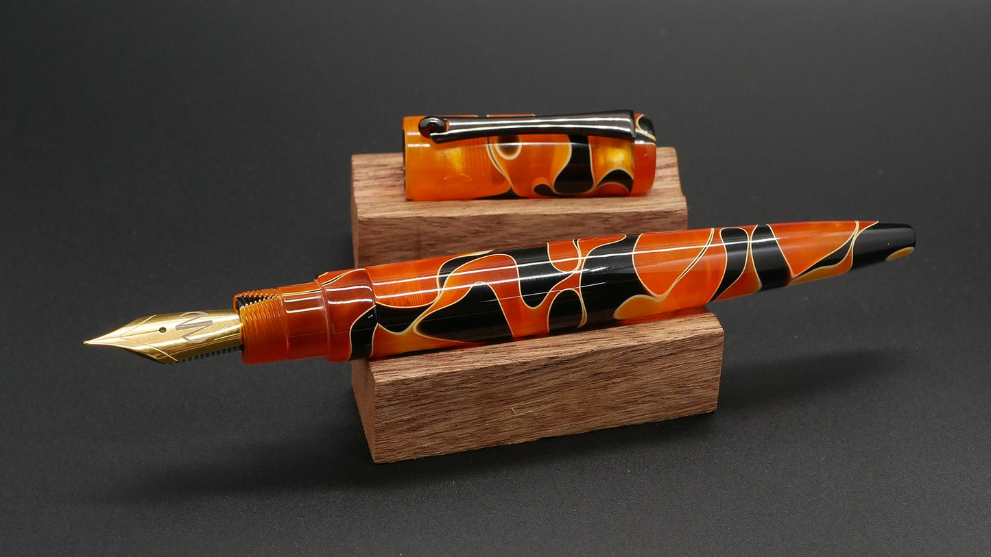 Preston fountain pen - Long - Orange with black swirls acrylic - clip - Jowo #6 nib