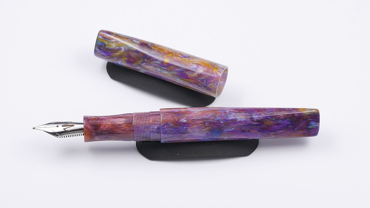 Prospector - Medium - Eel and Ancor Hot 90s resin - Jowo #6 nib