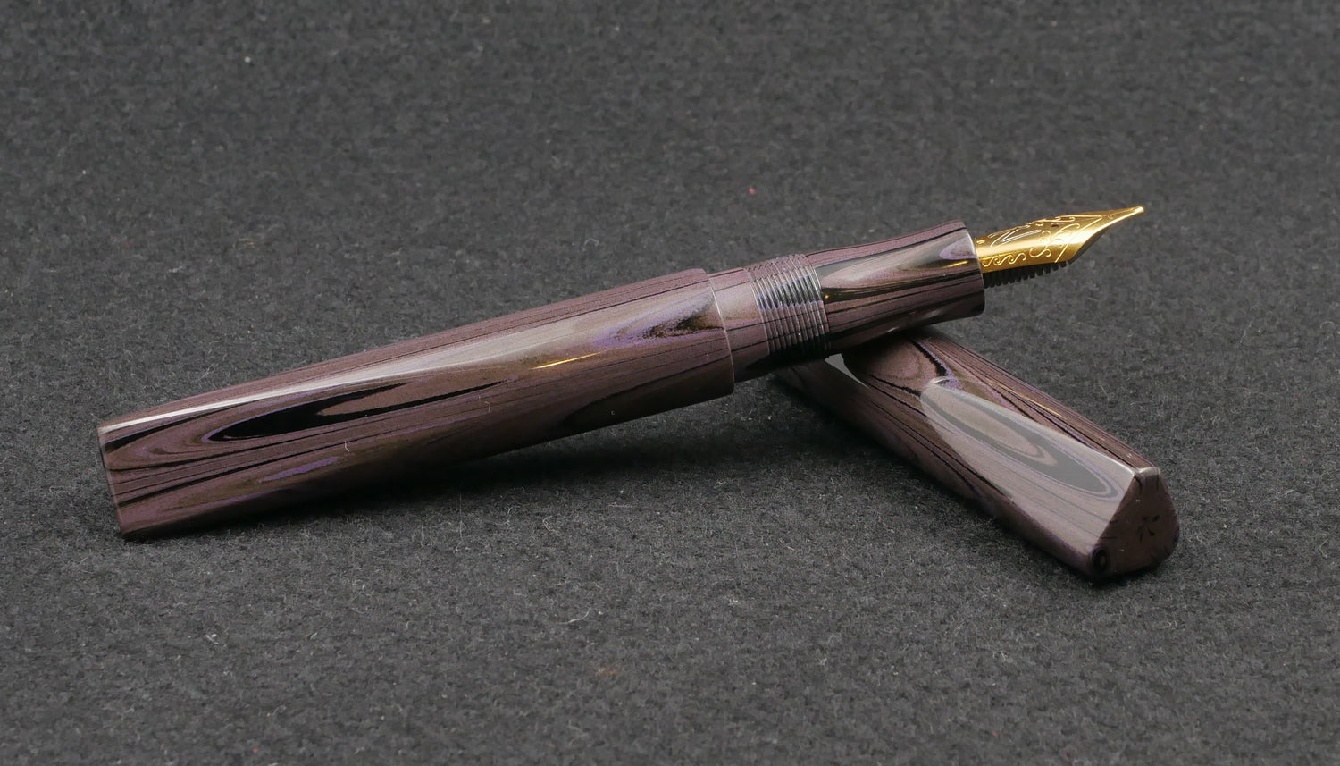 Prospector - Medium - Nikko Purple ripple ebonite - Jowo #6 nib