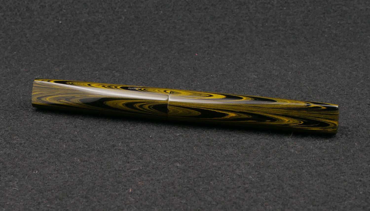 Prospector - Small - Nikko Yellow ripple ebonite - Jowo #6 nib