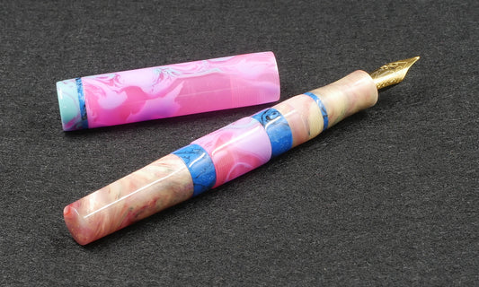 Thompson Orville - Medium - Hot Pinks Material mix resin - optional clip - #6 nib