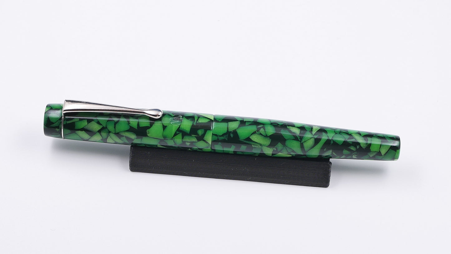 Townsend - Small – Toxic Green Chunk acrylic, clip, Jowo #6