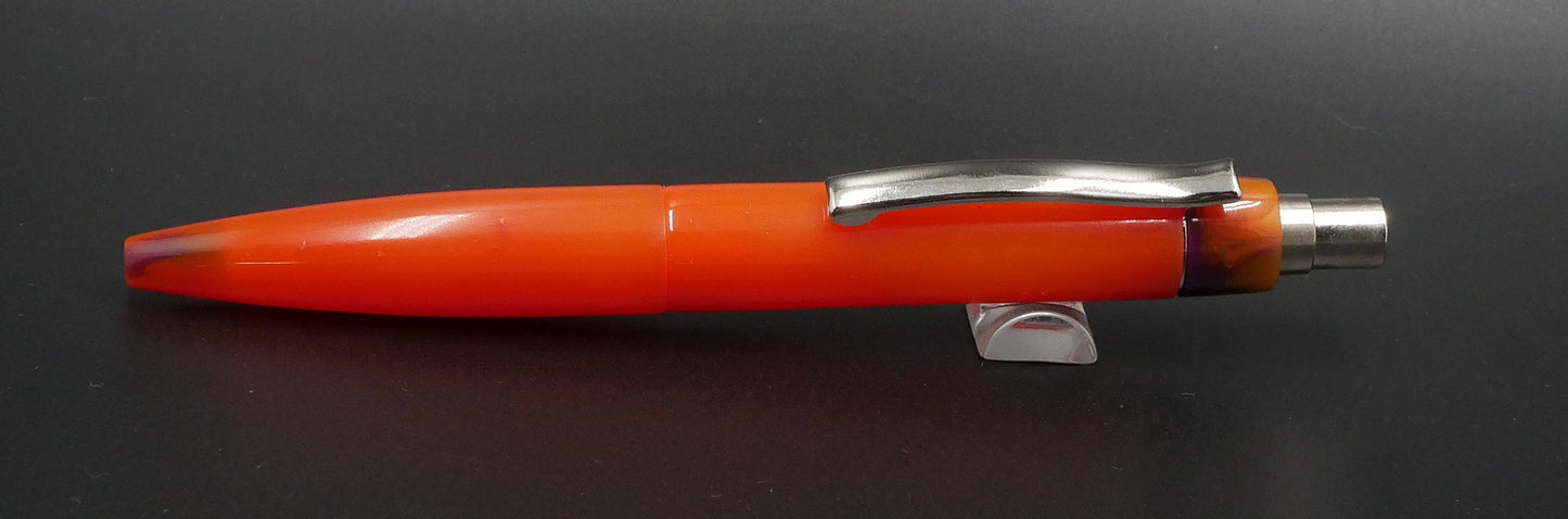 Preston Ballpoint - D Squared Color Change (about 82° to change)