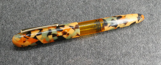 Sumpter - Medium - Arlecchino acrylic - syringe - clip #6 nib