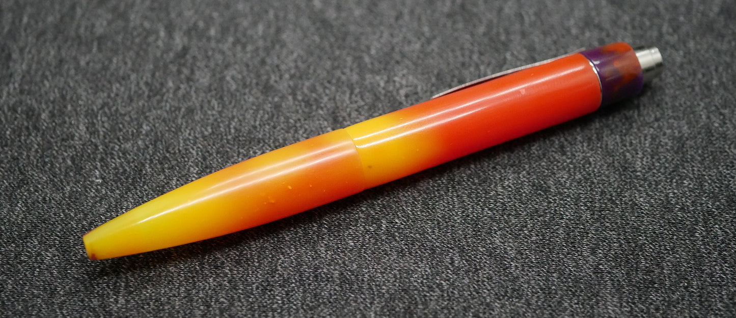 Preston Ballpoint - D Squared Color Change (about 82° to change)