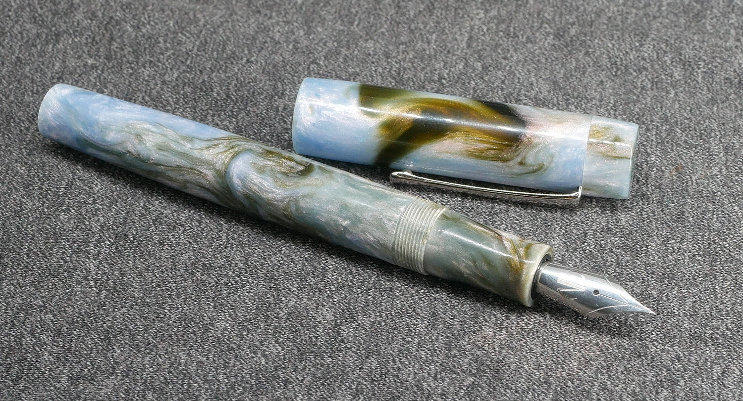 Orville - Medium - D-Squared Cossatot Abalone resin - clip - #6 nib