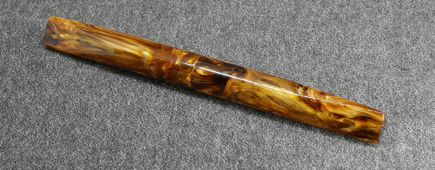 Prospector - Small – Corrl Creatons Tortoise - #6 nib