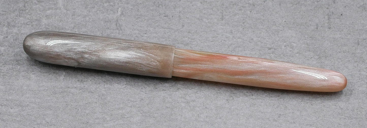 Sumpter - Slim - D Squared Sushi Pearl resin - #5 nib