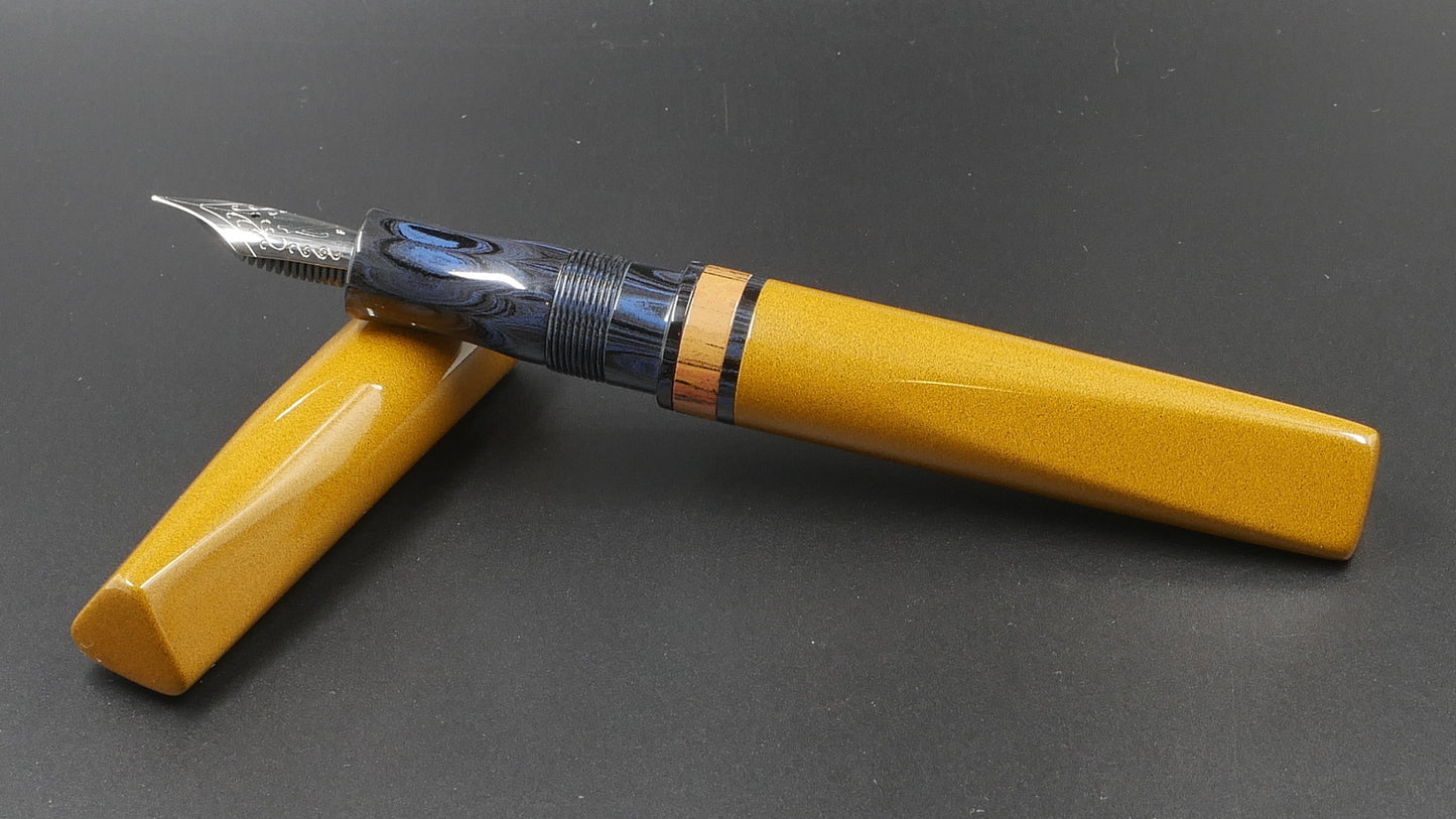 Prospector - Medium - Nikko Amber, SEM Midnight blue ebonites - Jowo #6 nib