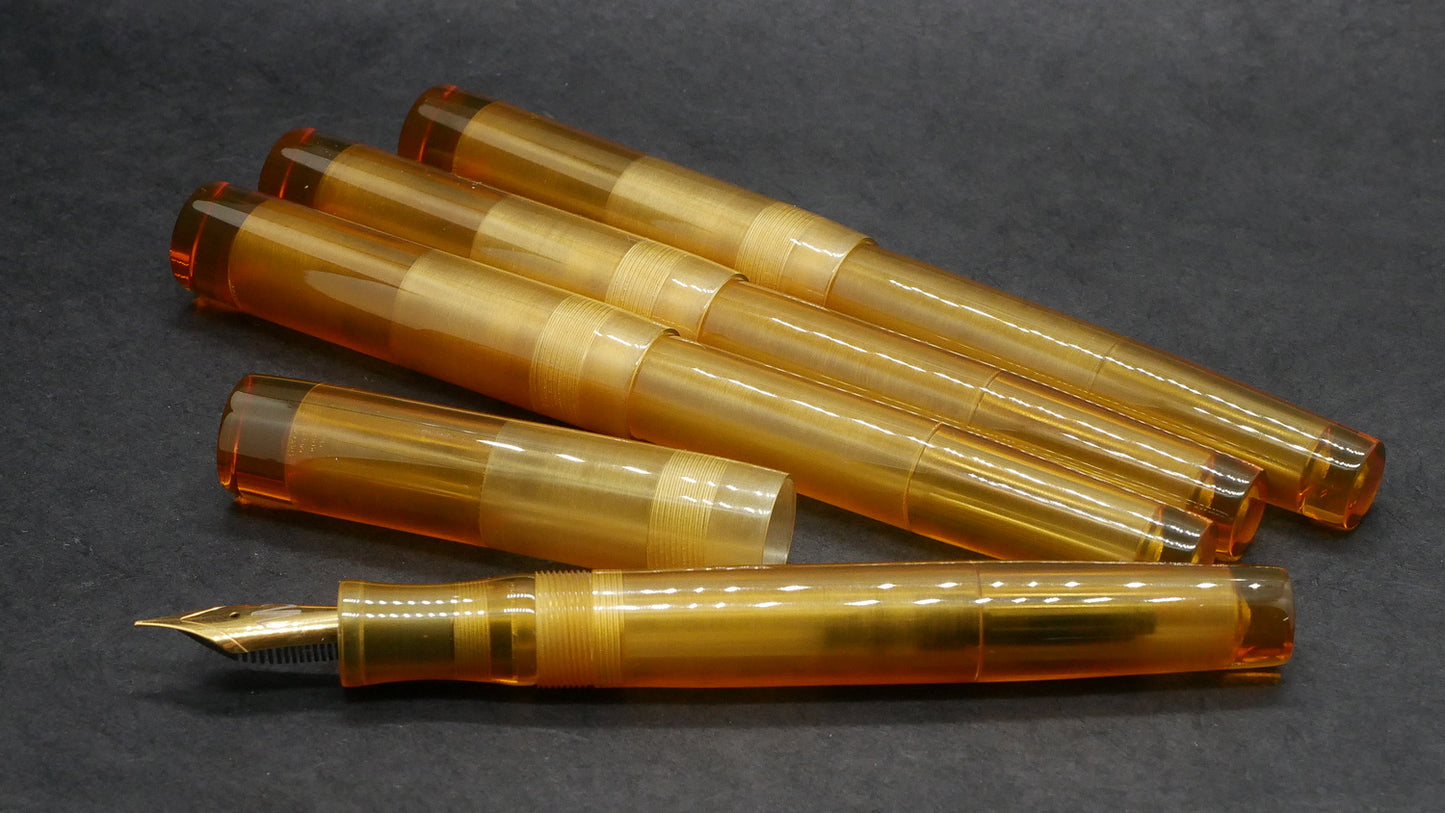 Orville - medium - Ultem - Jowo #6 nib