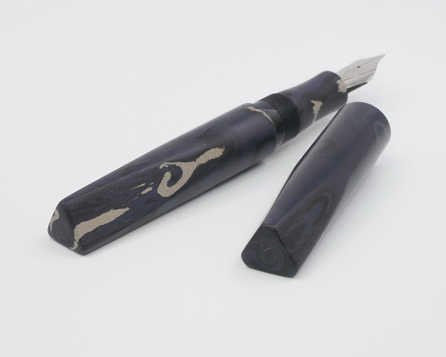 Prospector - Large - Nikko Dark Purple, white & black ebonite - Bock #8 nib