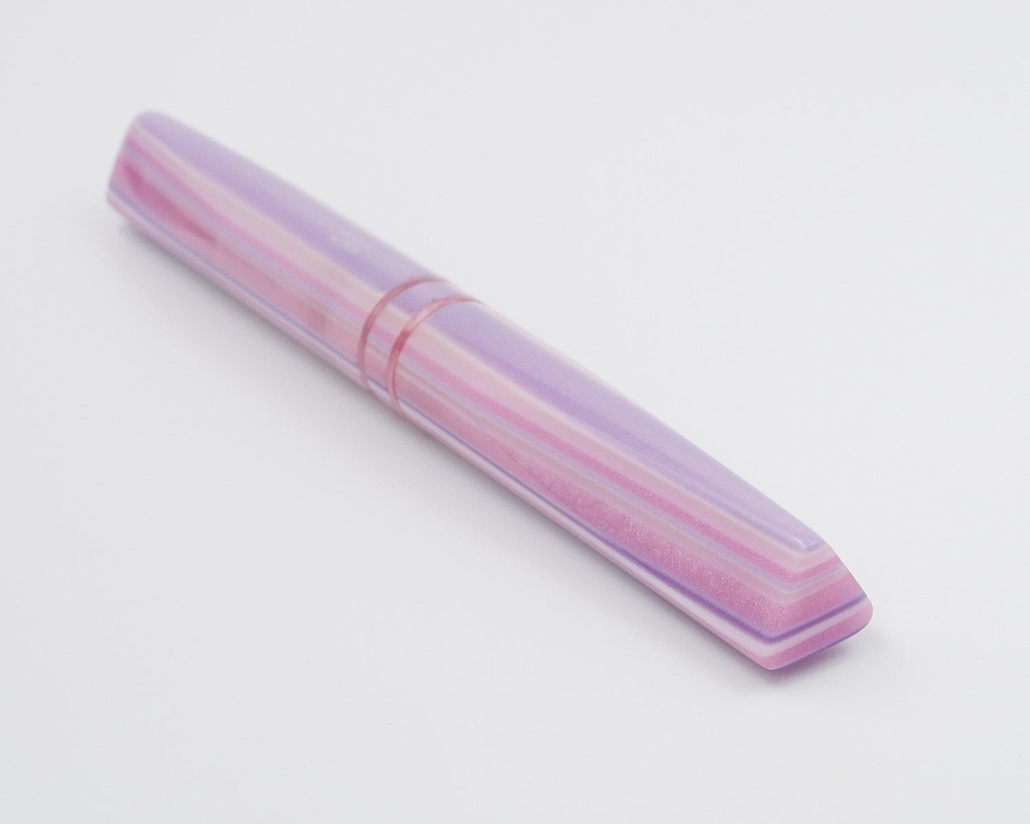 Prospector - Medium - D Squared Arts Candy Stiper & Solid Pink resins - Jowo #6 nib