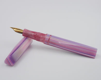 Prospector - Medium - D Squared Arts Candy Stiper & Solid Pink resins - Jowo #6 nib