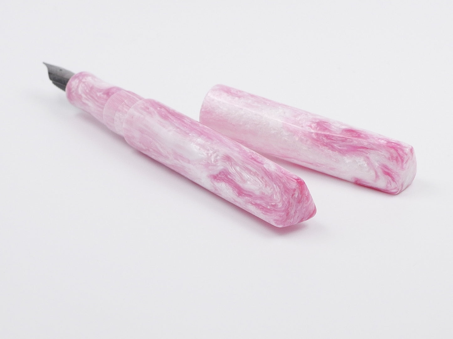 Prospector - Medium - Brooks Pink n White resin - Jowo #6 nib