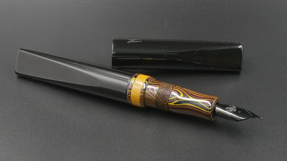 Prospector - Medium - Nikko Autumn lines and Solid black ebonite - Jowo #6 nib