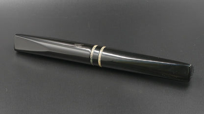 Prospector - Medium - SEM Jungle and Solid black ebonite - Jowo #6 nib