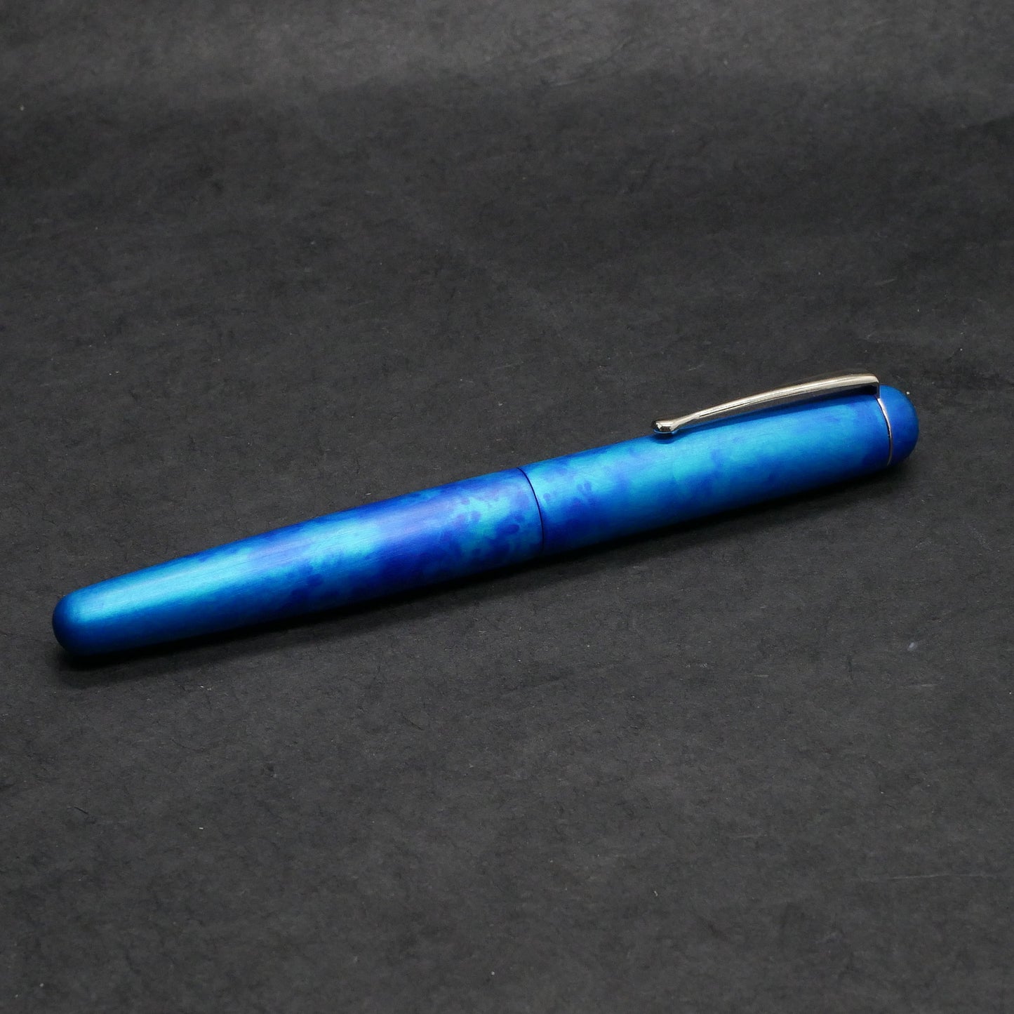 Majestic - Small - Ashley Anodized Aluminum Blue & Hot Pink - clip - #6 nib