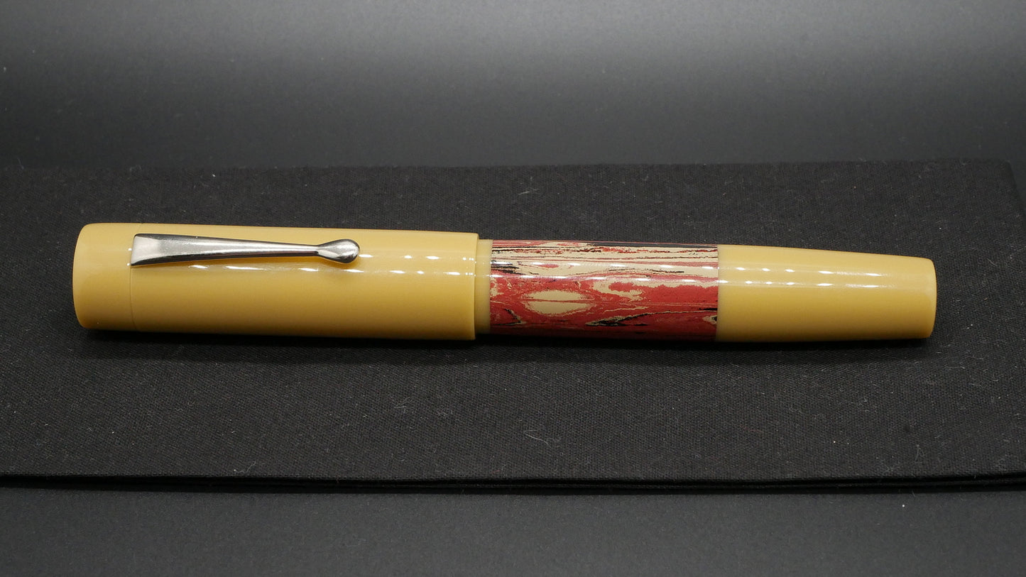 Orville - oversize - Beige and Vesuvius ripple ebonite, doublet - clip - #6 nib