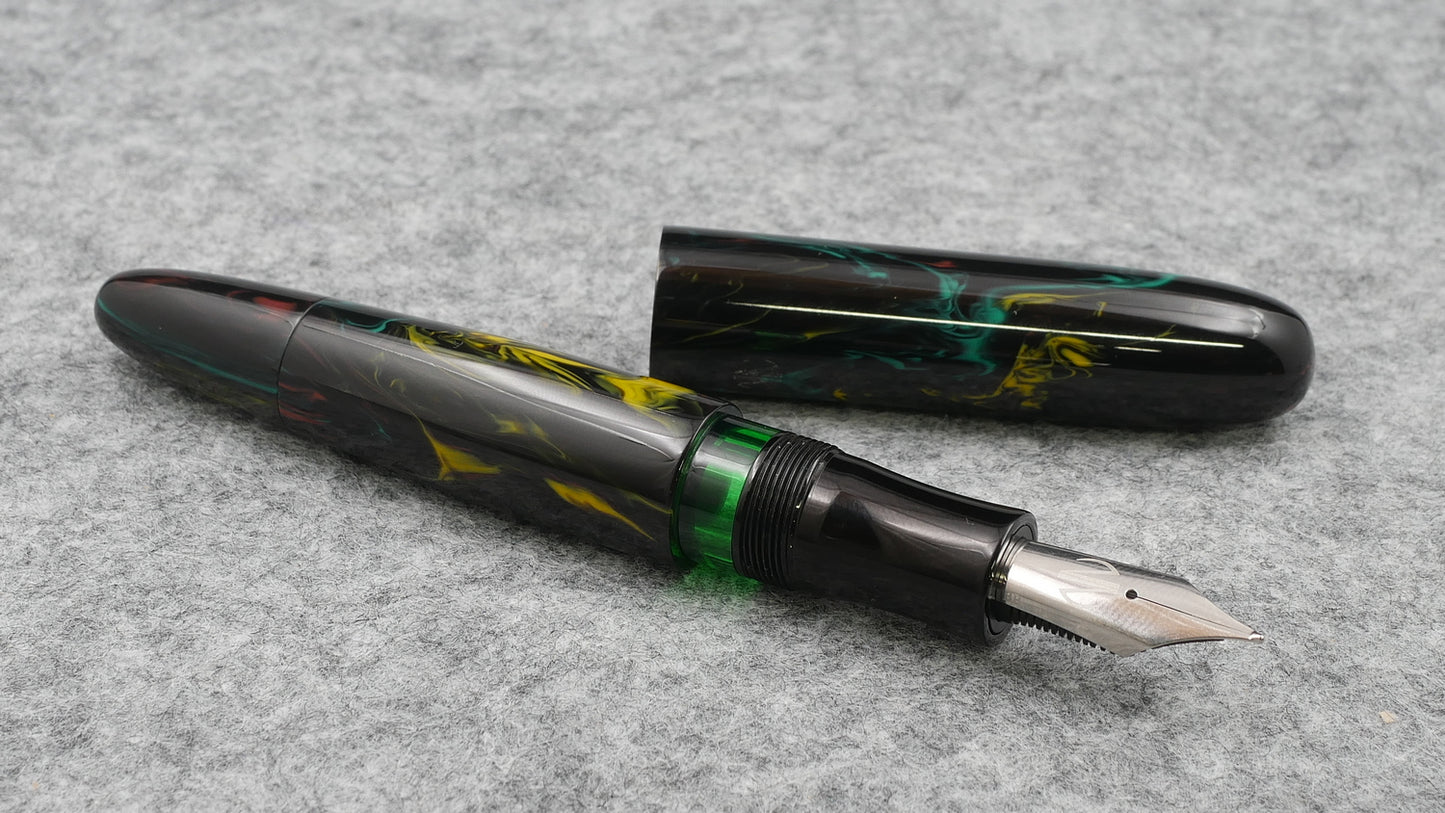 Majestic - Large - Corrl Guinea Bissau yellow v1- piston - Bock 380 #8 nib