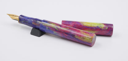 Eastman - Medium - Brooks resin -Jowo #6 nib