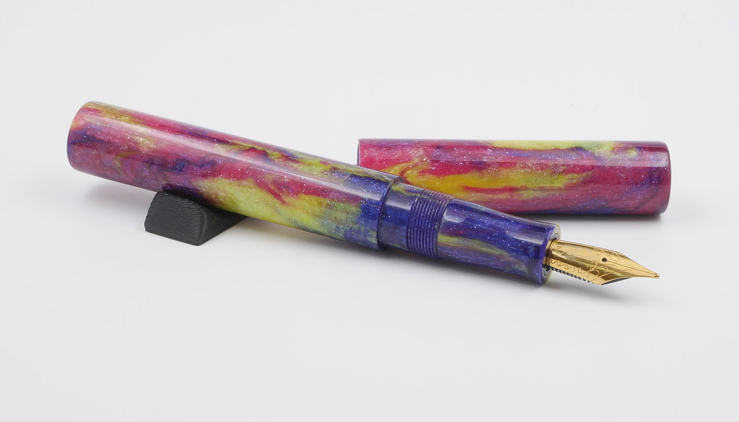 Eastman - Medium - Brooks resin -Jowo #6 nib