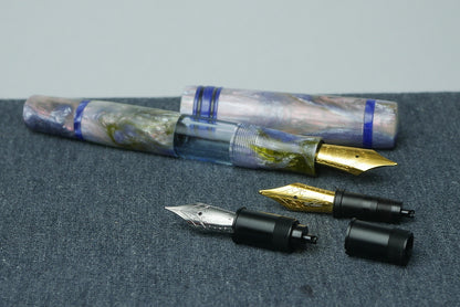 Knickerbocker - Medium - D2 Arkansas Abalone resin
