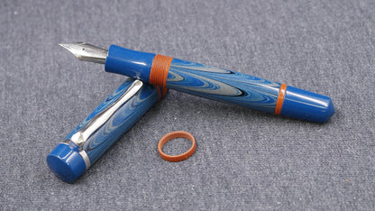 Knickerbocker - Medium - Nikko Blue Gray ripple and orange ebonite - #6 nib