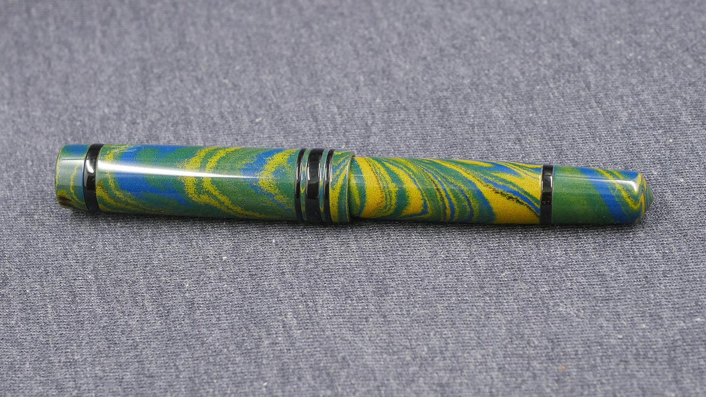 Knickerbocker - Medium - Nikko Tropical ebonite - #6 nib