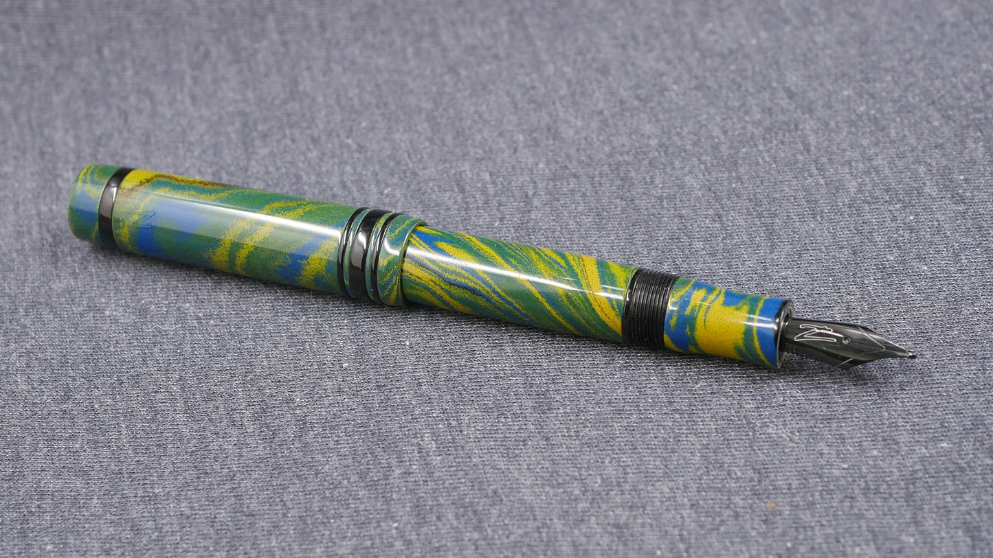 Knickerbocker - Medium - Nikko Tropical ebonite - #6 nib