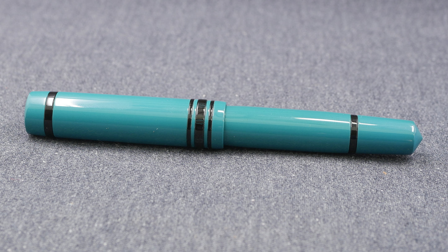 Knickerbocker - Medium - SEM Petrol and black ebonite - #6 nib